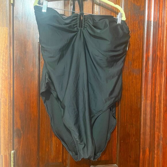 Old Navy Other - Old Navy Black Ruched Swimsuit 4XL